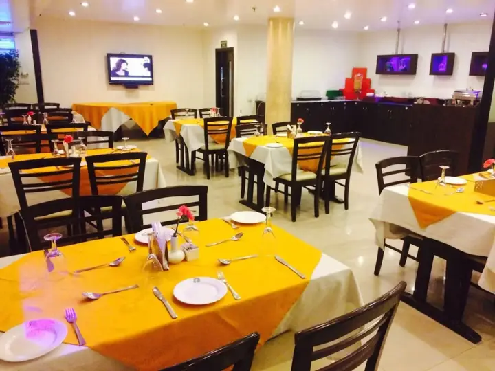 Нью-Дели: Rockland Hotel Panchsheel Enclave