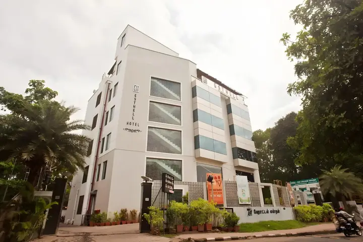 Ченнаи: Hotel esthell