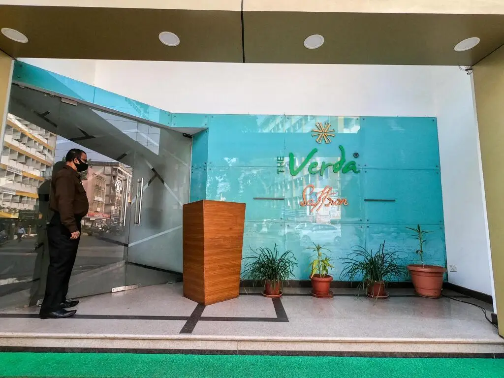 Srinivas Saffron Hotel — фото 1