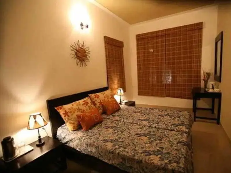 Луни: Desertscape Resort