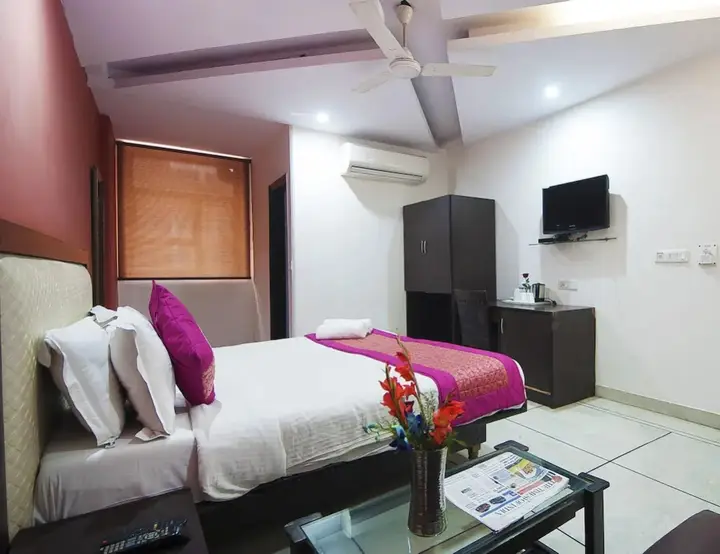 Нью-Дели: Hotel Apra International