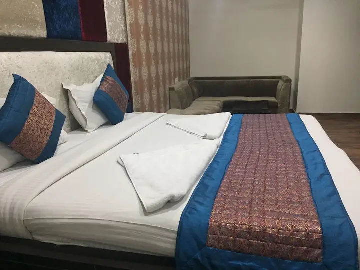 Нью-Дели: Hotel Apra International