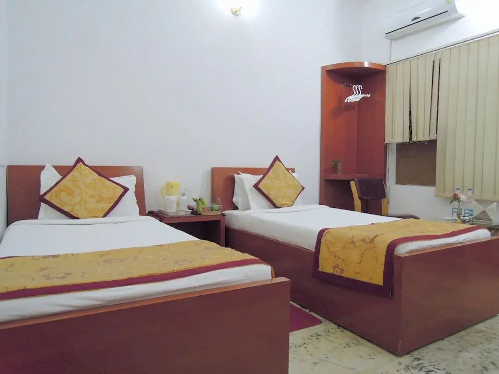 Бодх-Гая: Hotel Tokyo Vihar