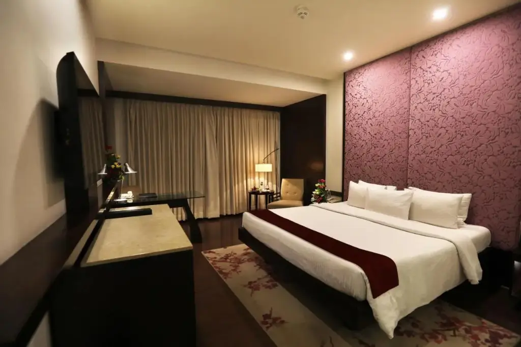 Джайпур: Hotel Royal Orchid Jaipur