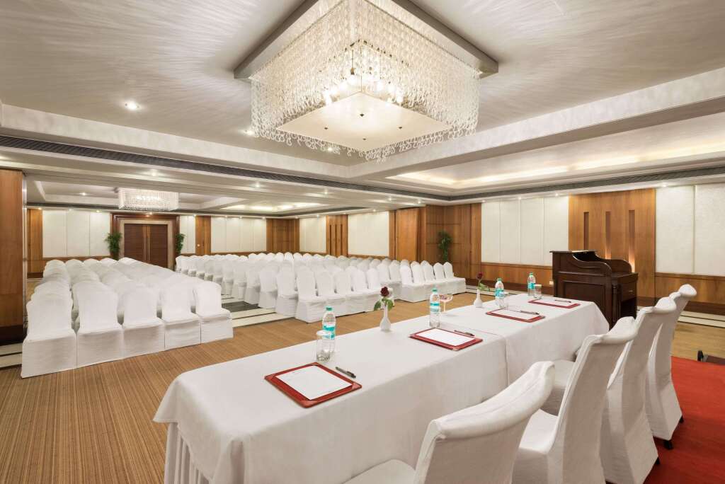 Джайпур: Ramada by Wyndham Jaipur