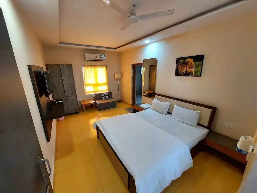 Сазан: Gir Jungle Lodge