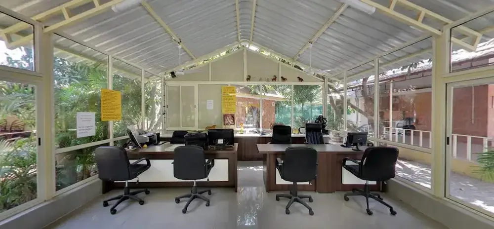 Сазан: Gir Jungle Lodge