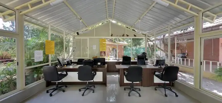 Сазан: Gir Jungle Lodge