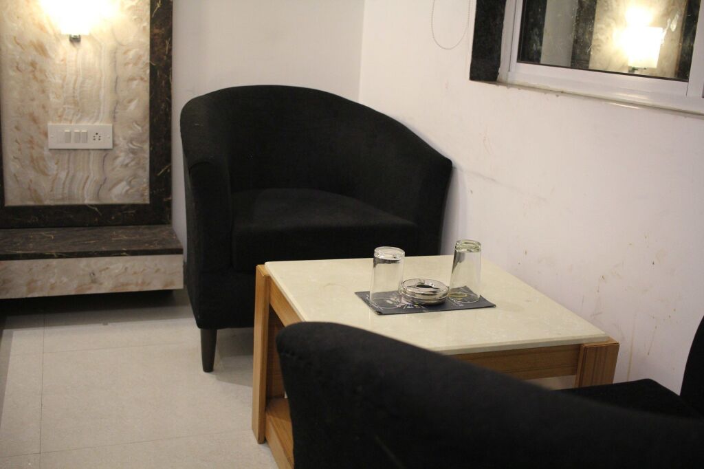 Нью-Дели: FabHotel Star Delhi Airport