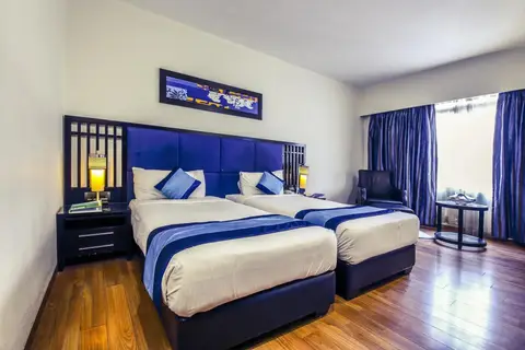 Ebony Boutique Hotel — фото 1