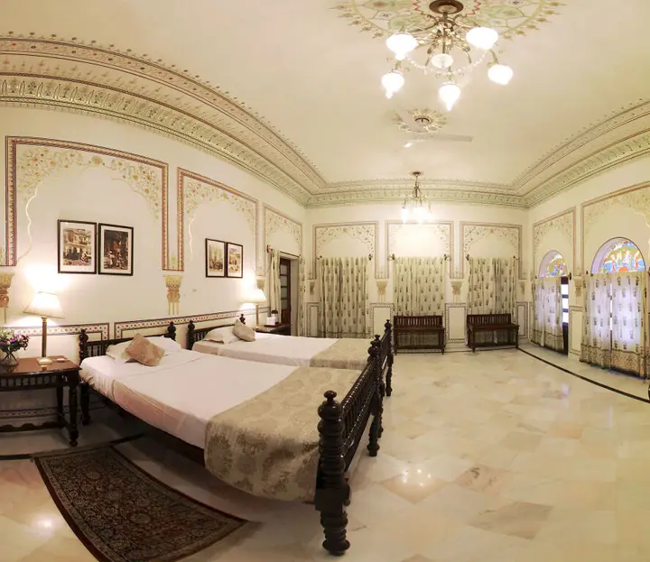 Джайпур: Alsisar Haveli - A Heritage Hotel
