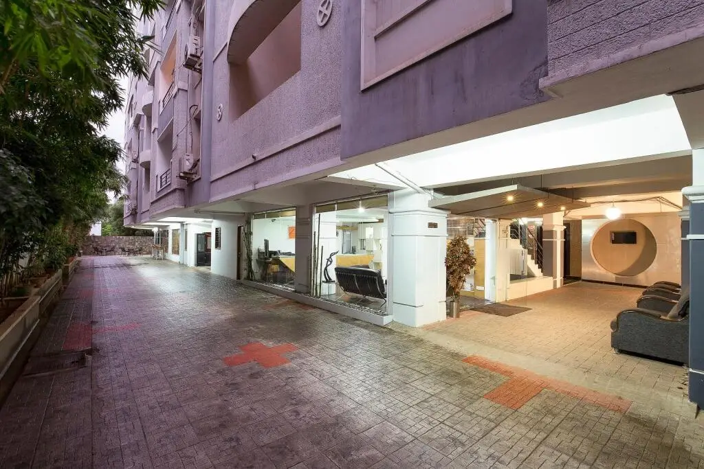 Хидерабад: Hotel Athome & Serviced Apartments by Deccan Serai Hotels