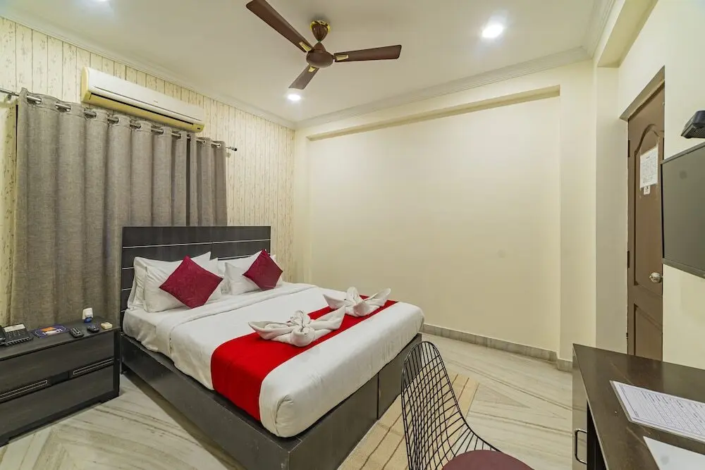 Хидерабад: Hotel Athome & Serviced Apartments by Deccan Serai Hotels