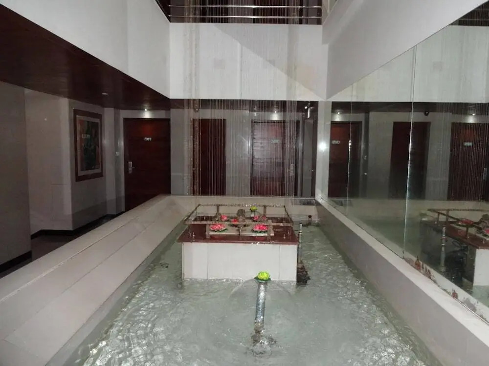 Пудучерри: Lotus A Pondy Hotel