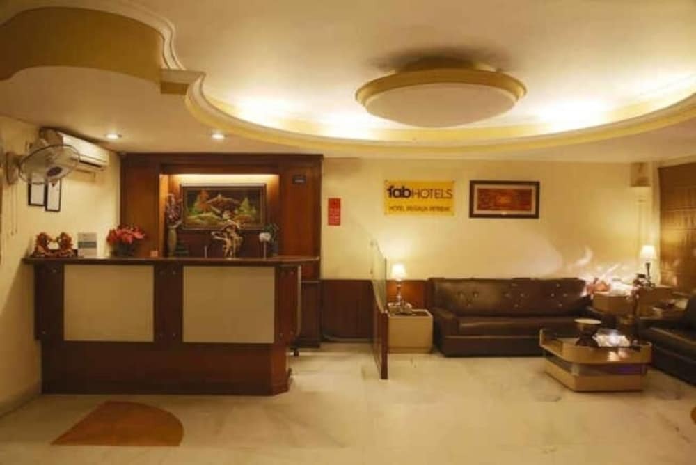 Нью-Дели: 12075 Hotel Regalia Retrea