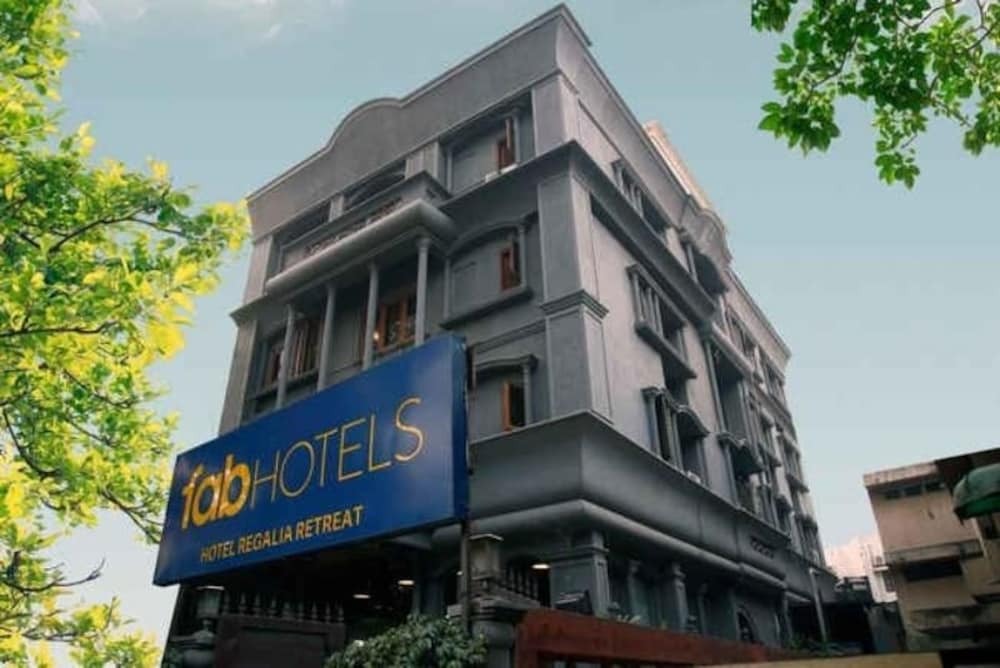 Нью-Дели: 12075 Hotel Regalia Retrea