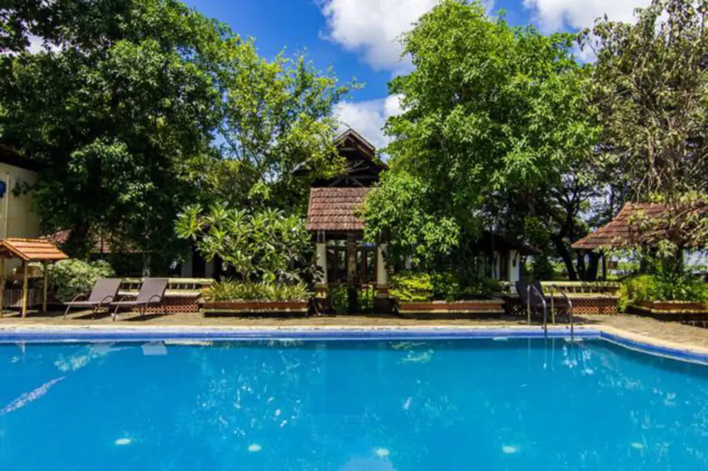 Аллеппи: Punnamada Resorts