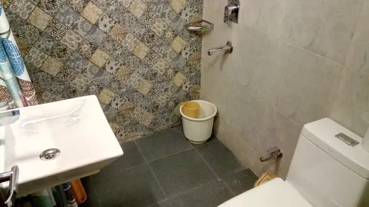 Нью-Дели: Woodpecker - 2 Bedroom Service Apartment