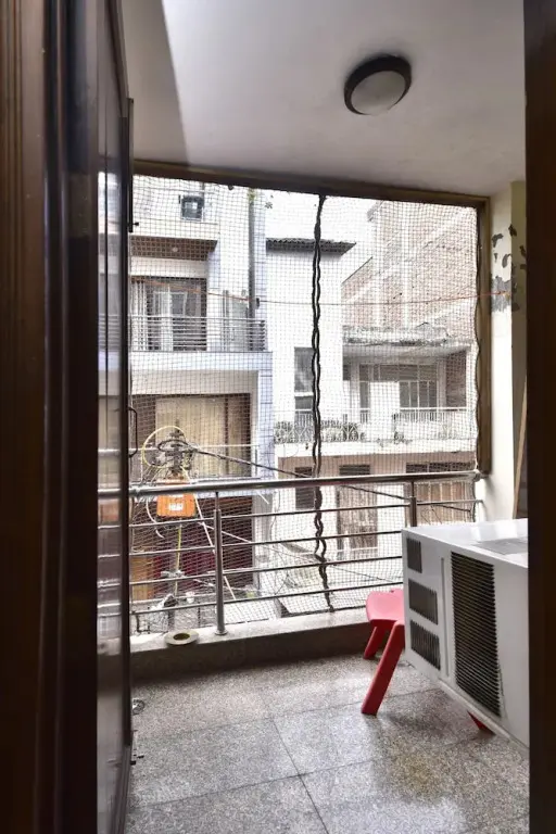 Нью-Дели: Woodpecker - 2 Bedroom Service Apartment