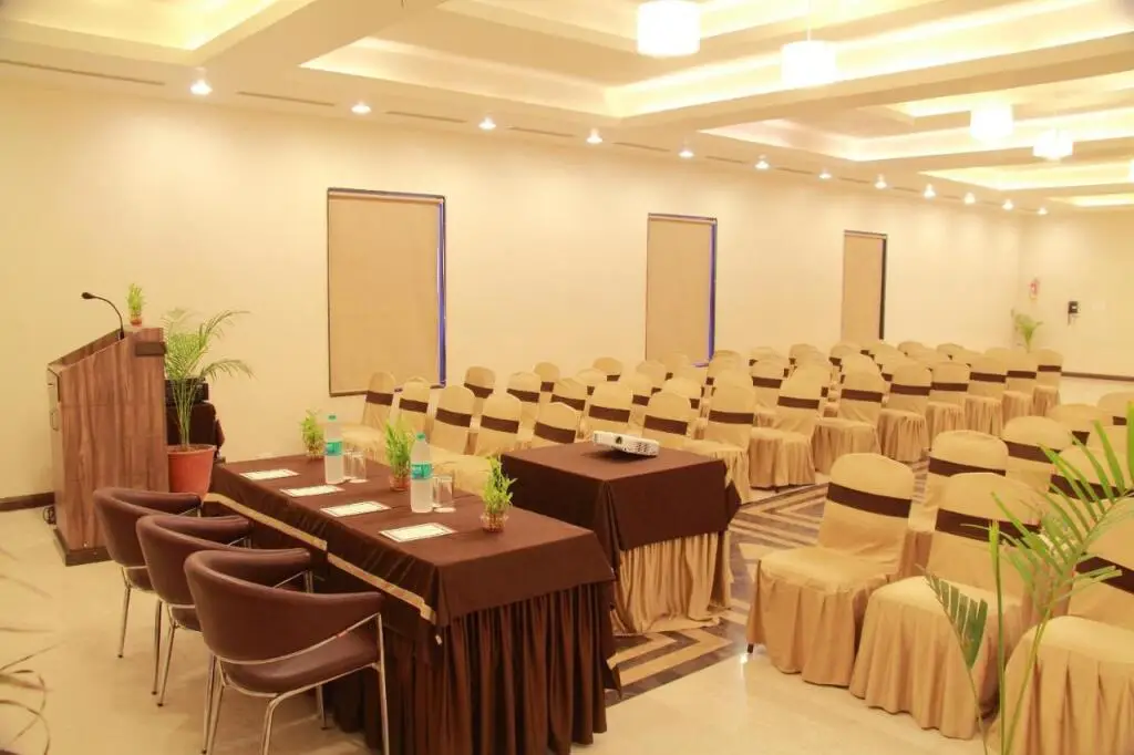 Удаипур: Amantra Comfort Hotel