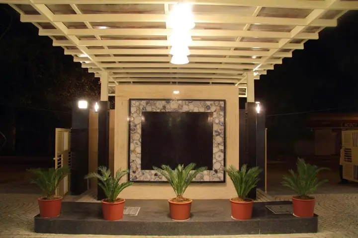 Удаипур: Amantra Comfort Hotel