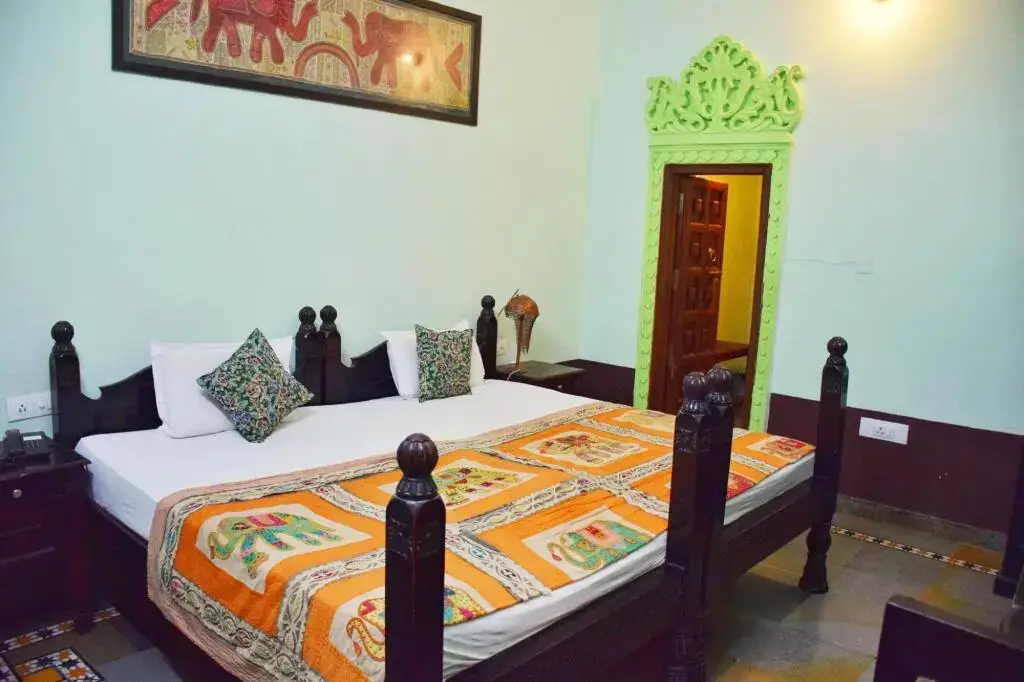 Удаипур: Kurabar Kothi