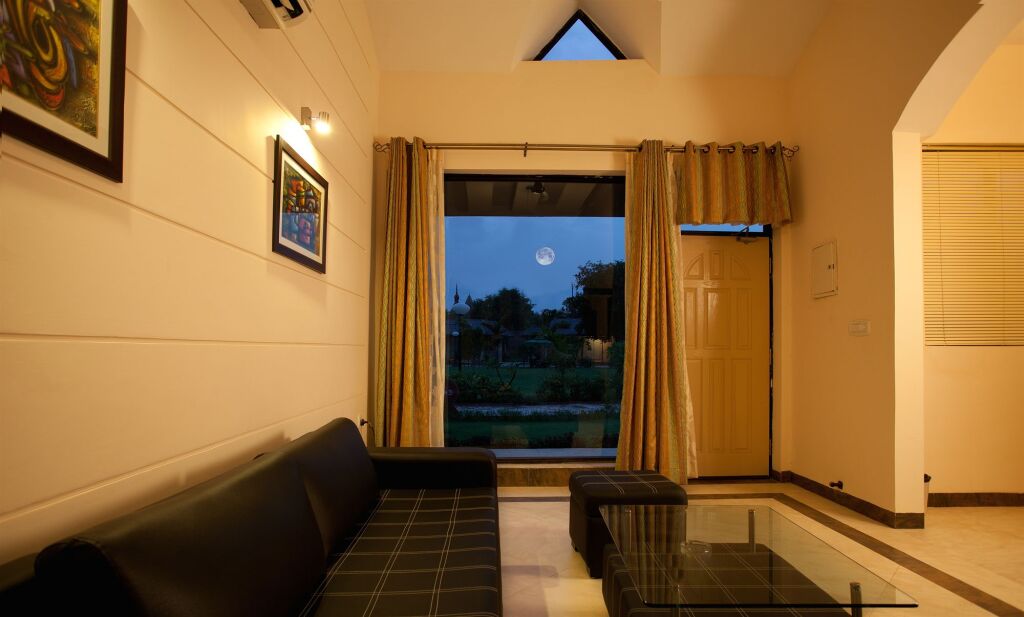Бхаратпер: Shri Radha Brij Vasundhara Resort & Spa