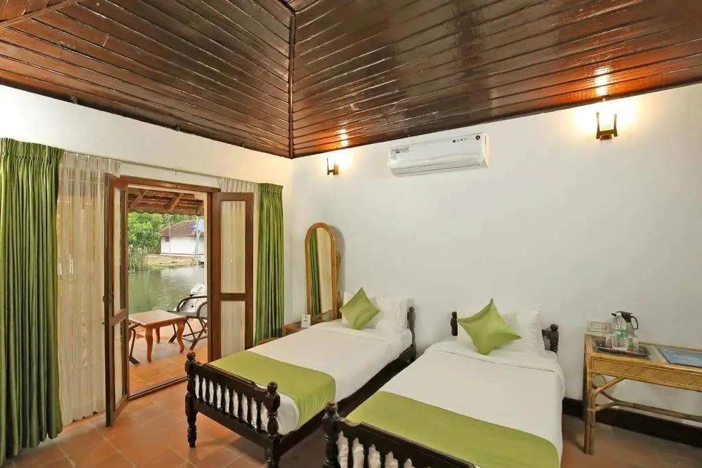 Ayurrathna Coir Village Lake Resort Alleppey — фото 1