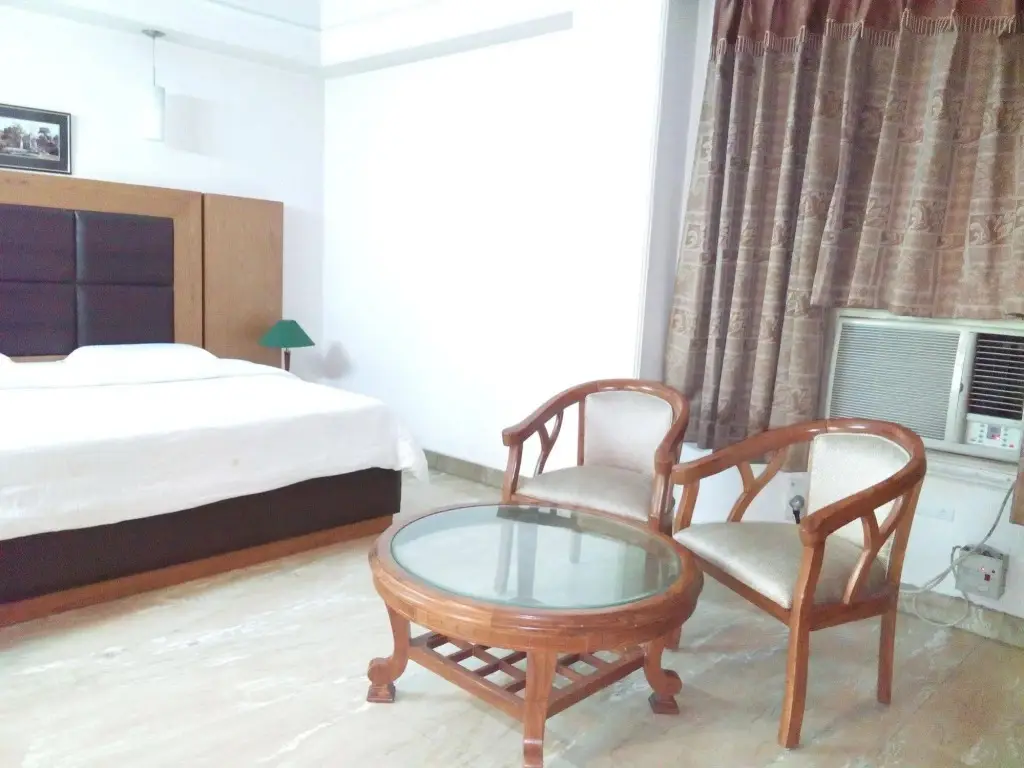 Гуруграм: Hotel Queens Residency