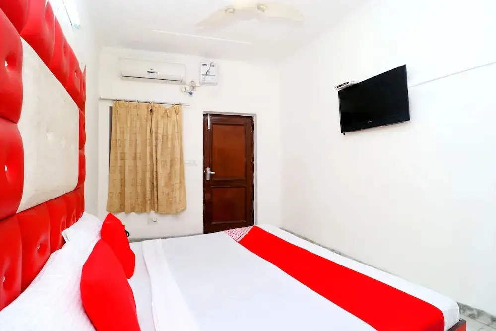 Чандигарх: Hotel Royal Palace Chandigarh