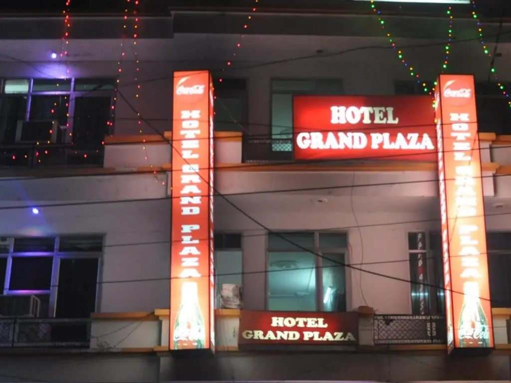 Чандигарх: Hotel Grand Plaza