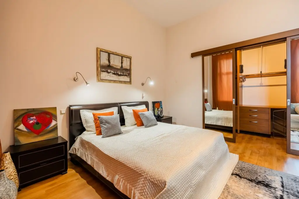 Санкт-Петербург: Апартаменты Turgenev 3 bedrooms 8 persons