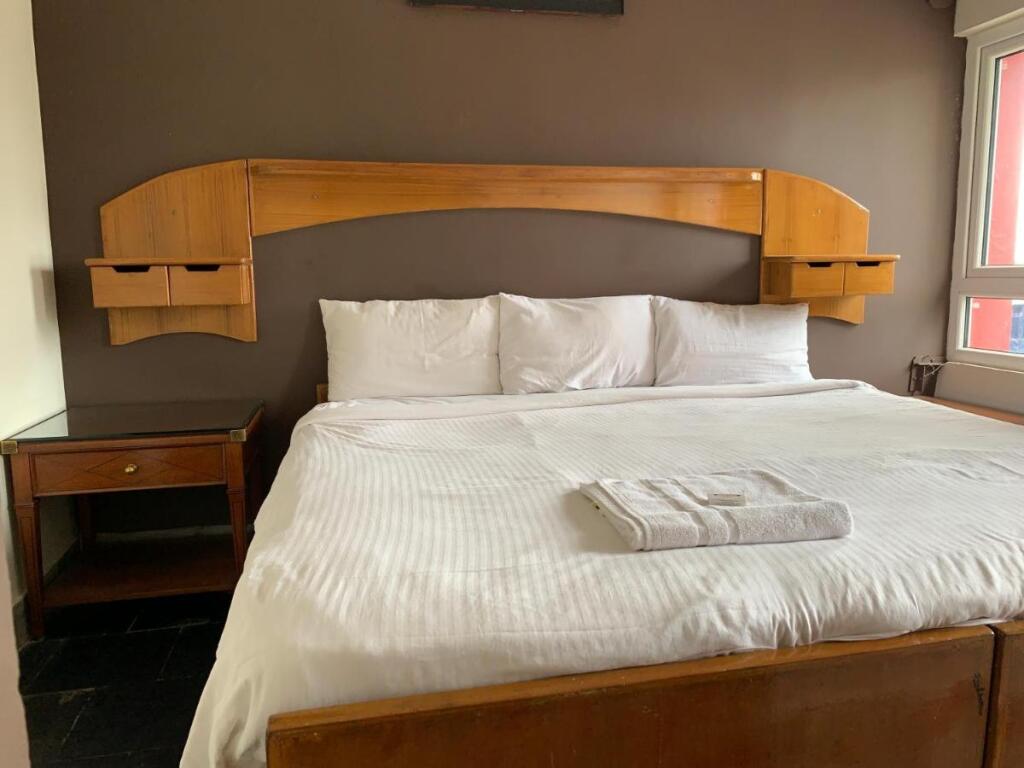 Кодайканал: Hotel JC Grand Kodaikanal
