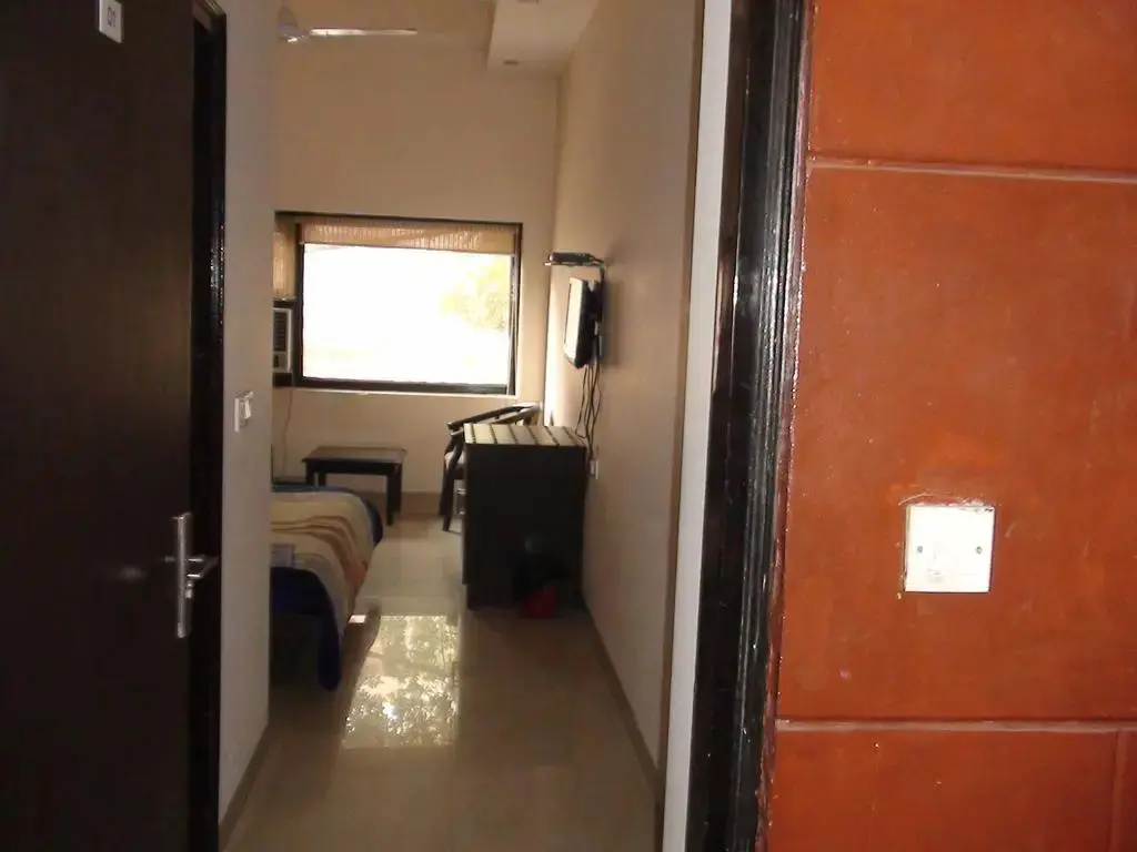Нью-Дели: The Hospitality Home Bed & Breakfast