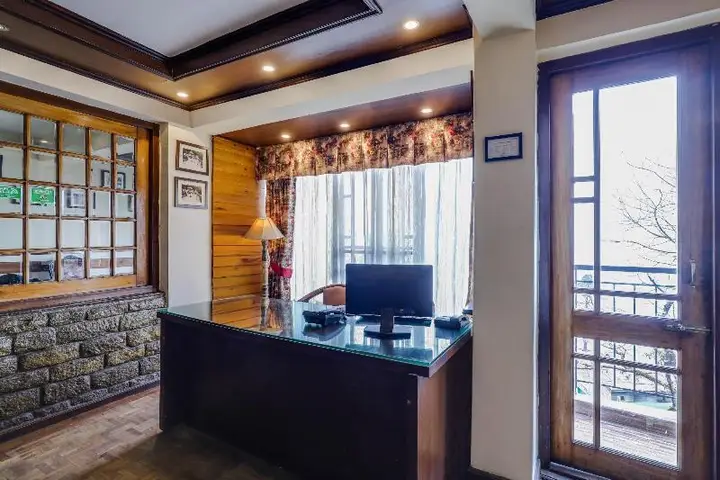 Дарджилинг: Summit Grace Hotel
