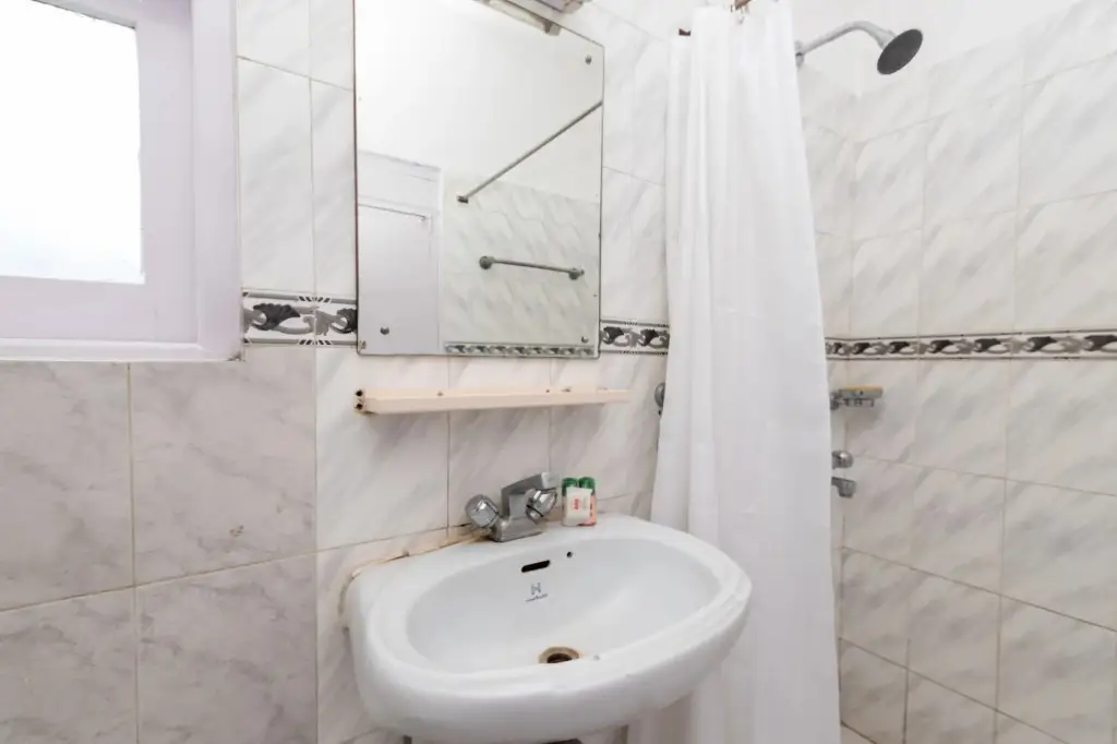 Колката: Alipore Guest House