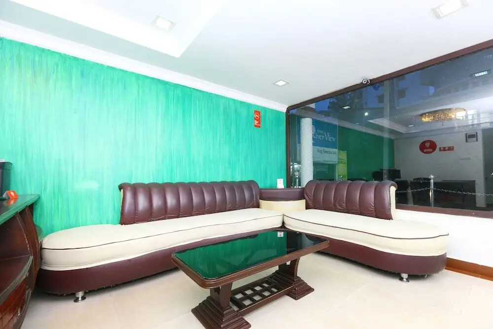 Кодайканал: RJ Inn Hotel