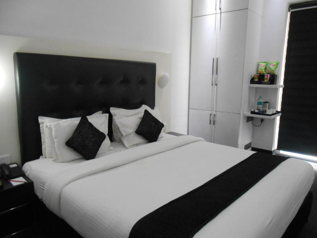 Sapphire Suites — фото 1