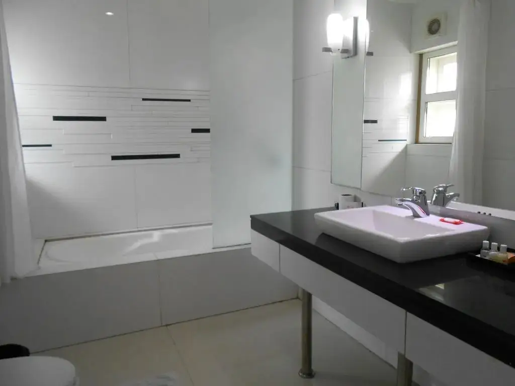 Колката: Sapphire Suites