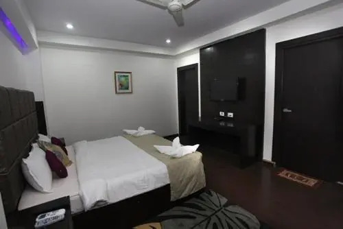 Шамшабад: Oyster Airport Hotel