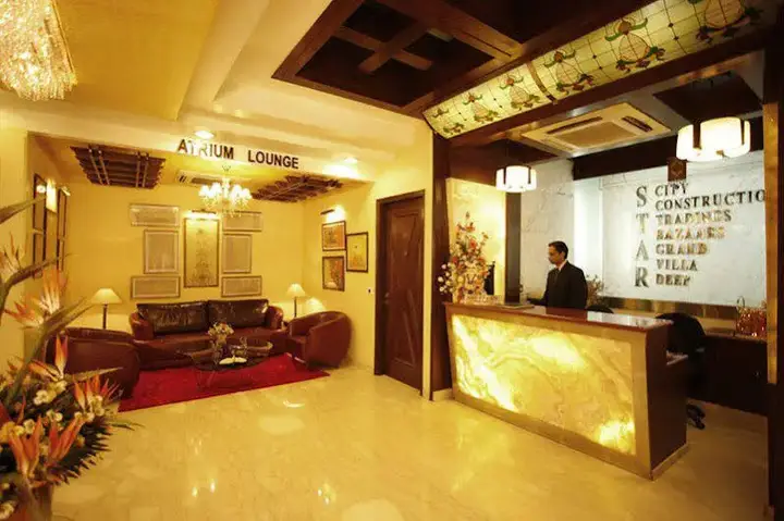 Нью-Дели: Star Grand Villa