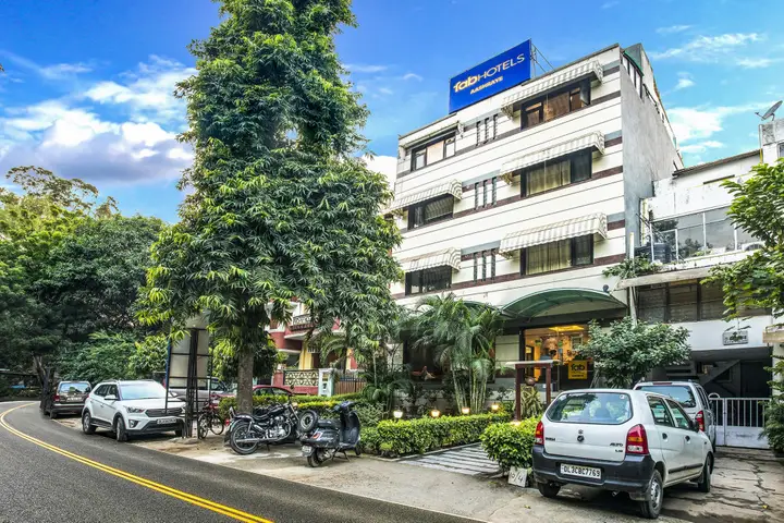 Нью-Дели: FabHotel Aashraye