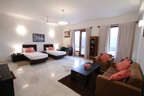 Гуруграм: Luxury Suites and Hotels-Parkfront