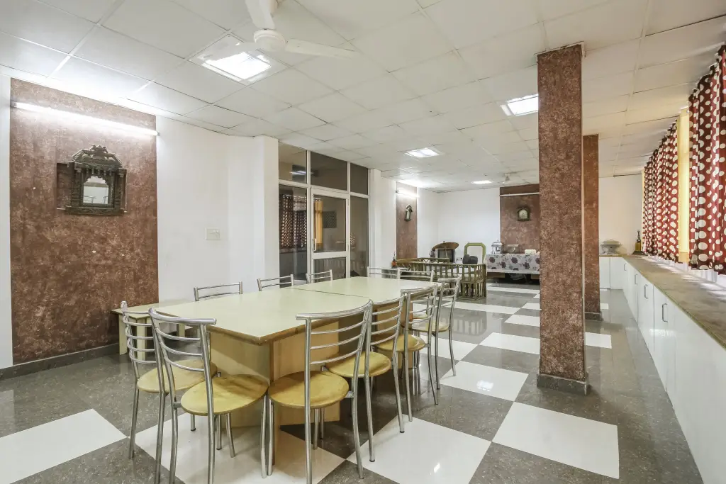 Нью-Дели: Rama Inn
