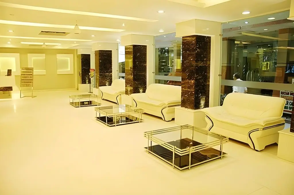 Нью-Дели: Hotel Sun International