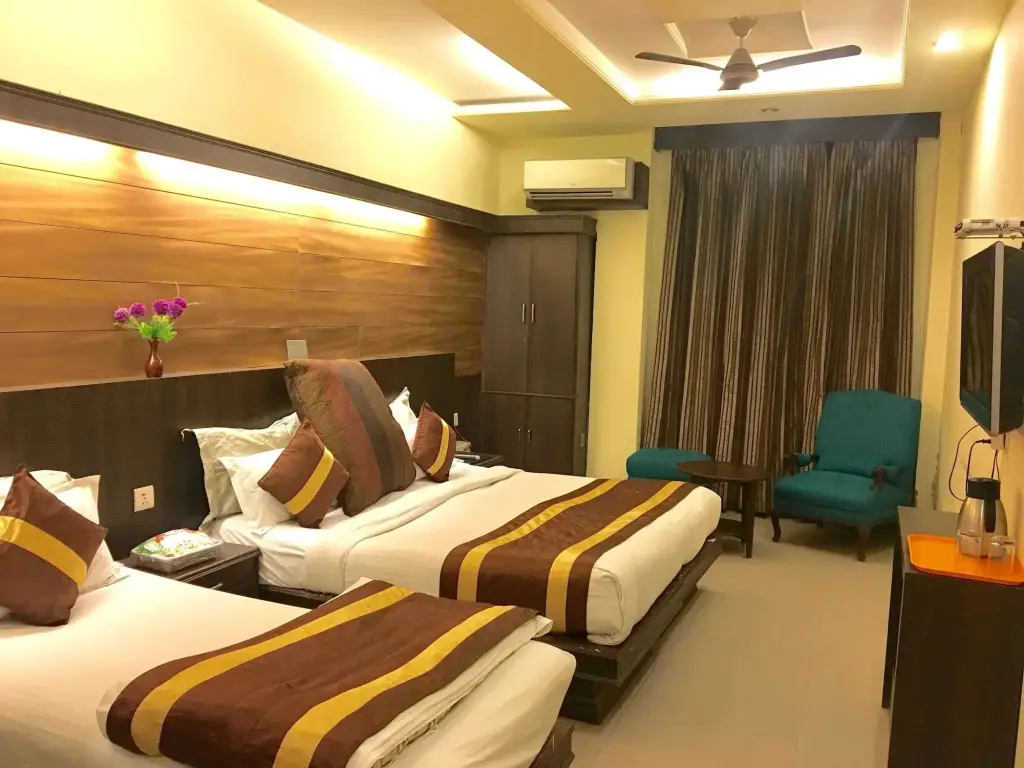 Амритсар: Hotel CJ International