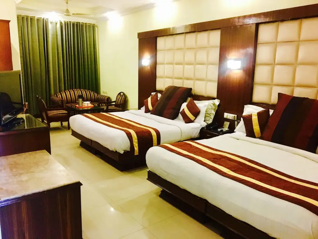 Амритсар: Hotel CJ International