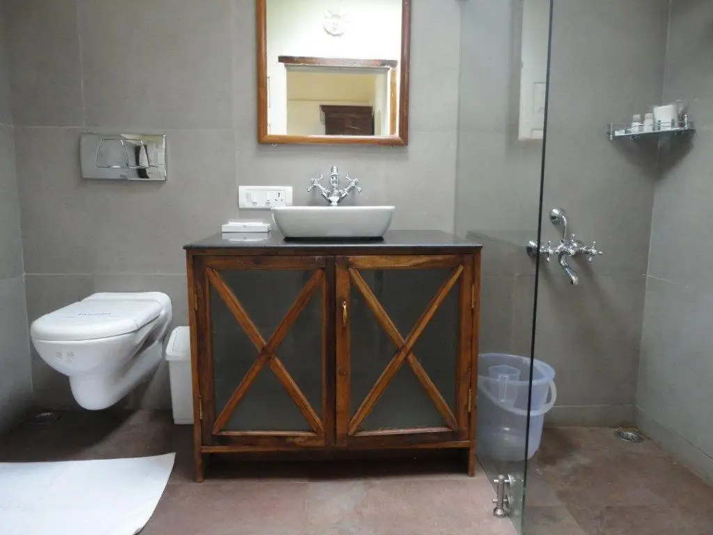 carousel image 1