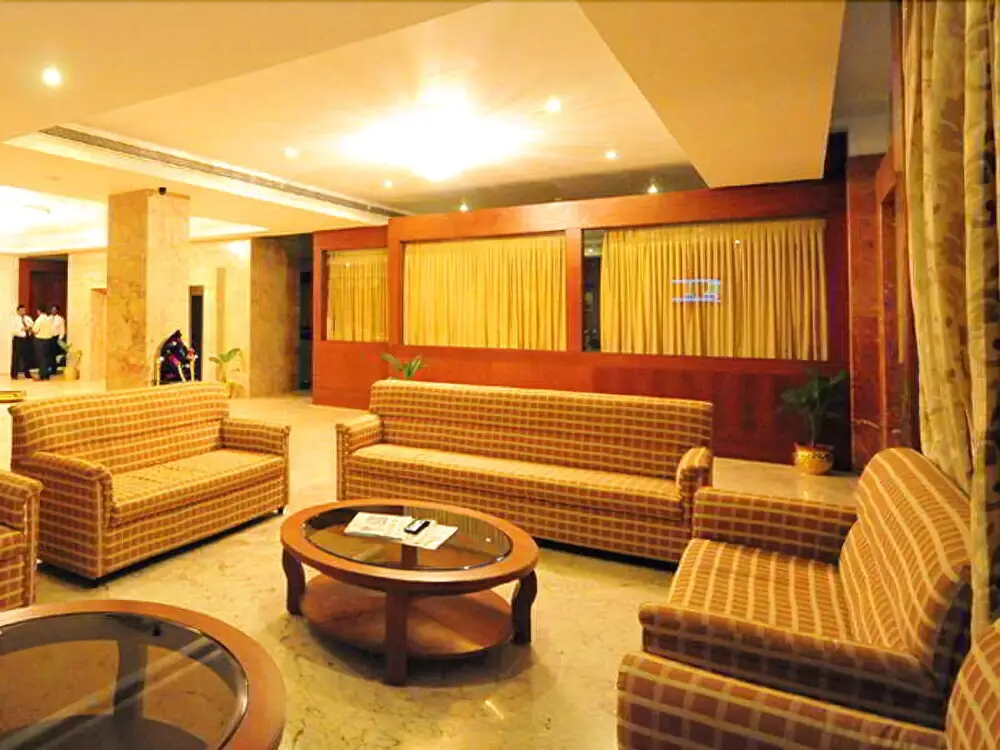 Майсур: KVC International Hotel