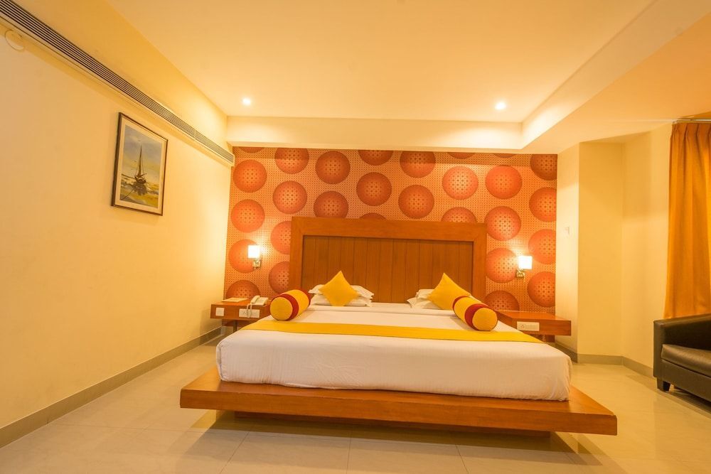 Майсур: KVC International Hotel